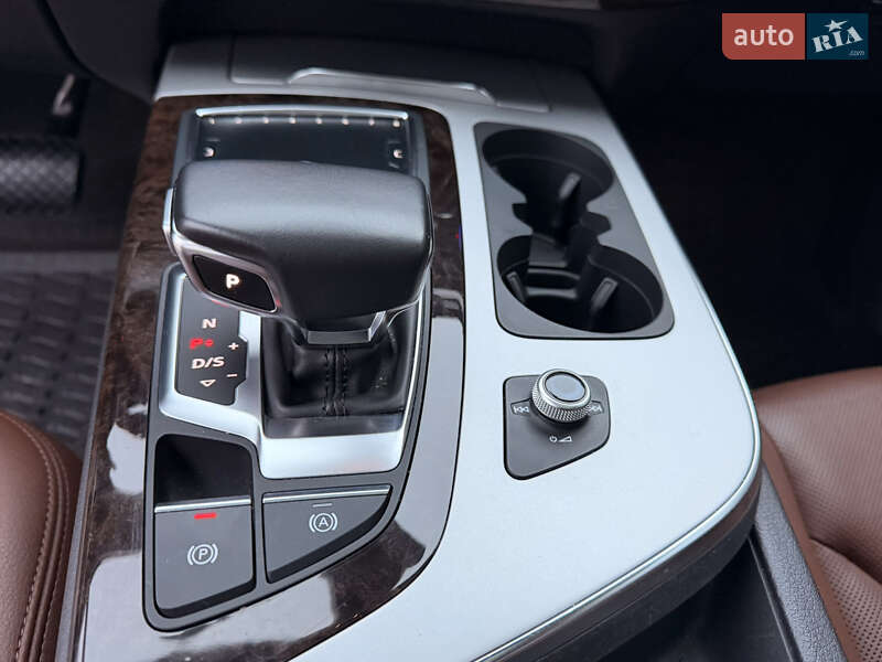 Внедорожник / Кроссовер Audi Q7 2019 в Киеве фото 32 Внедорожник / Кроссовер Audi Q7 2019 в Киеве