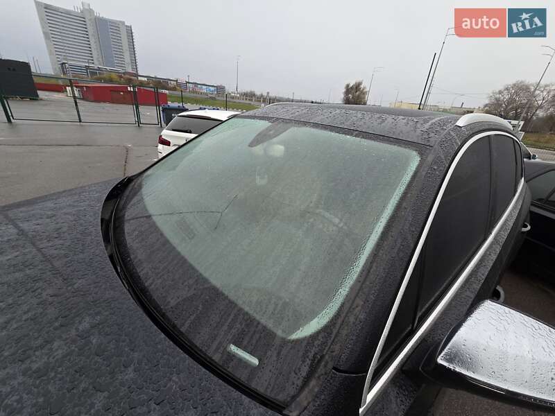 Позашляховик / Кросовер Audi Q7 2015 в Києві