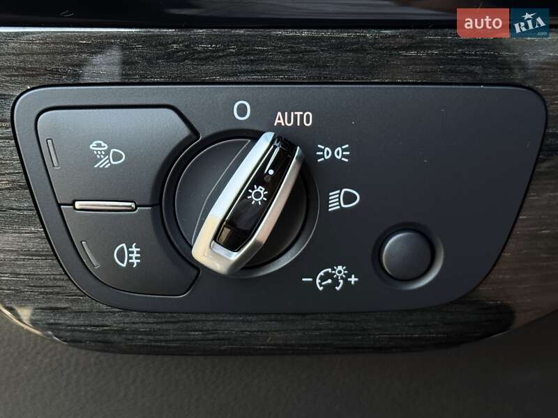 Внедорожник / Кроссовер Audi Q7 2016 в Днепре