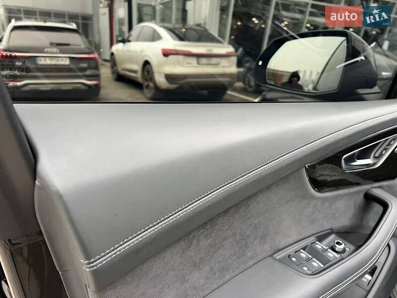 Внедорожник / Кроссовер Audi Q7 2023 в Полтаве