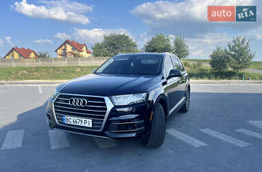 Внедорожник / Кроссовер Audi Q7 2017 в Мостиске