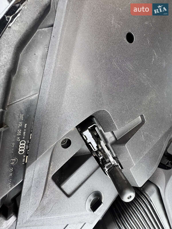 Позашляховик / Кросовер Audi Q7 2017 в Запоріжжі