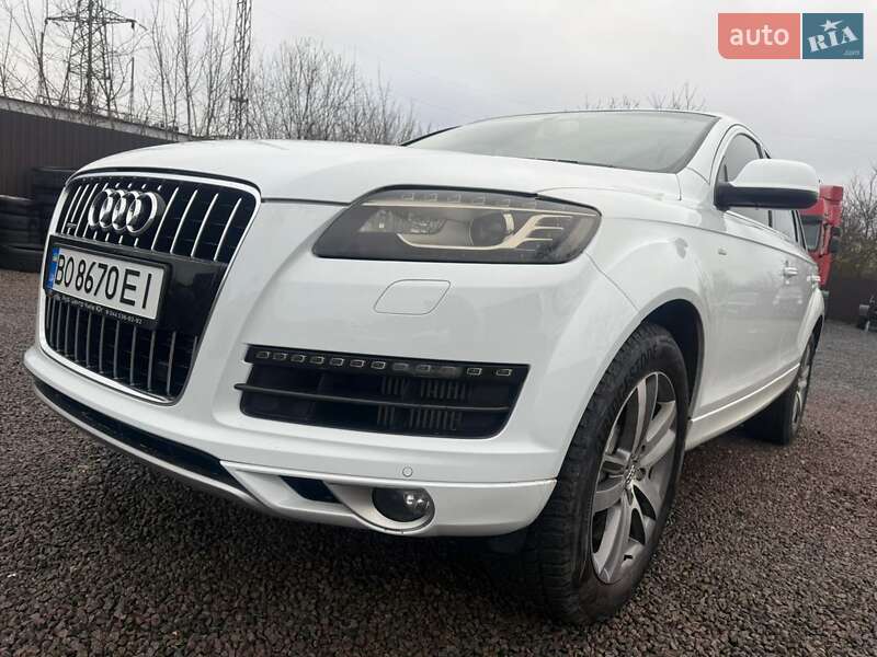 Внедорожник / Кроссовер Audi Q7 2013 в Кременце