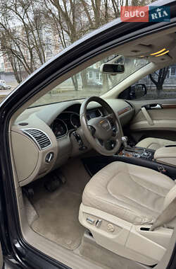 Позашляховик / Кросовер Audi Q7 2013 в Тернополі