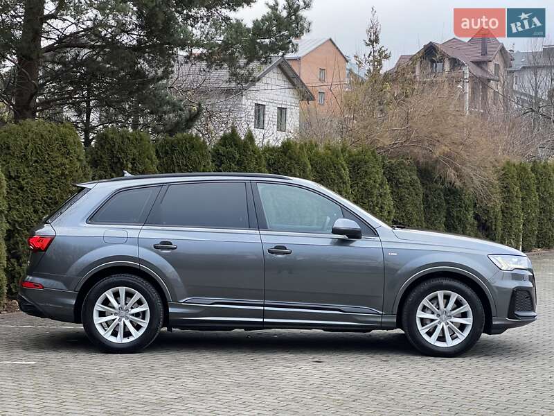 Внедорожник / Кроссовер Audi Q7 2020 в Львове фото 4 Внедорожник / Кроссовер Audi Q7 2020 в Львове