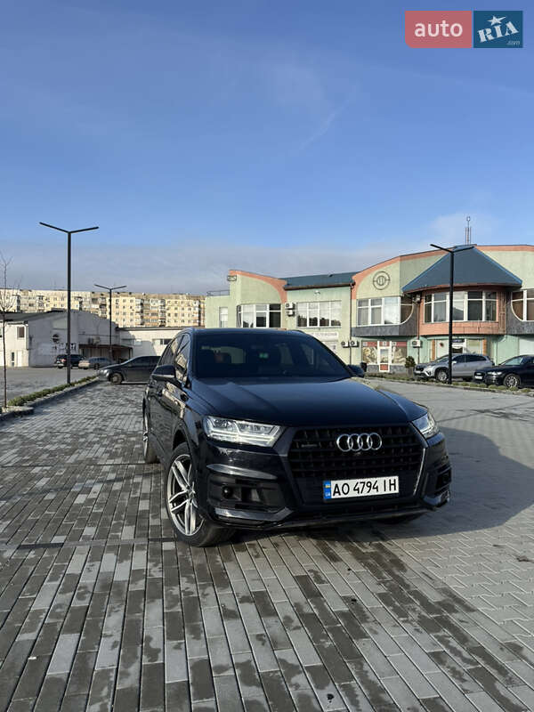 Внедорожник / Кроссовер Audi Q7 2016 в Ужгороде фото 16 Внедорожник / Кроссовер Audi Q7 2016 в Ужгороде