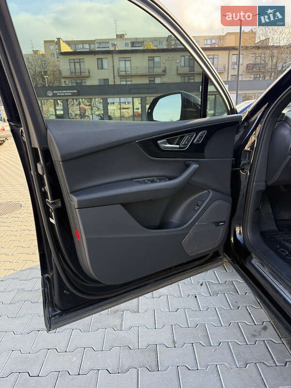 Внедорожник / Кроссовер Audi Q7 2016 в Ужгороде фото 30 Внедорожник / Кроссовер Audi Q7 2016 в Ужгороде