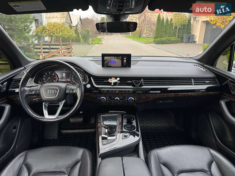 Внедорожник / Кроссовер Audi Q7 2017 в Одессе