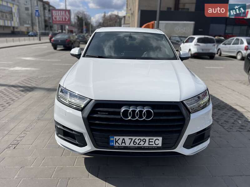 Внедорожник / Кроссовер Audi Q7 2018 в Киеве фото 14 Внедорожник / Кроссовер Audi Q7 2018 в Киеве