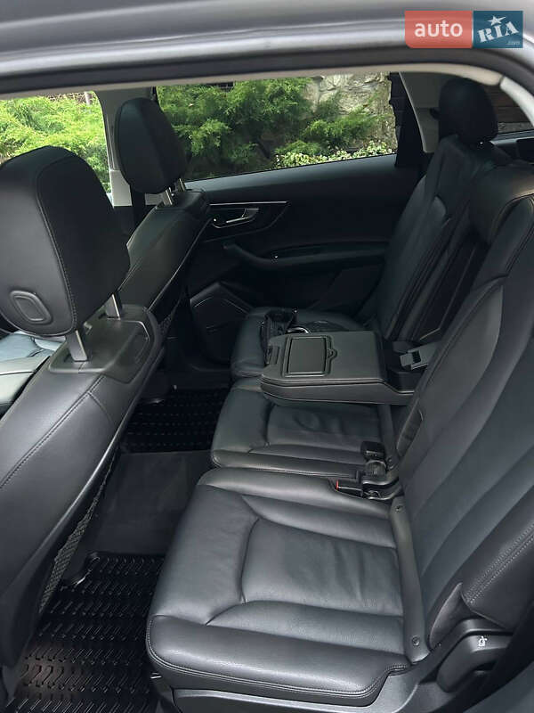 Внедорожник / Кроссовер Audi Q7 2018 в Львове фото 36 Внедорожник / Кроссовер Audi Q7 2018 в Львове