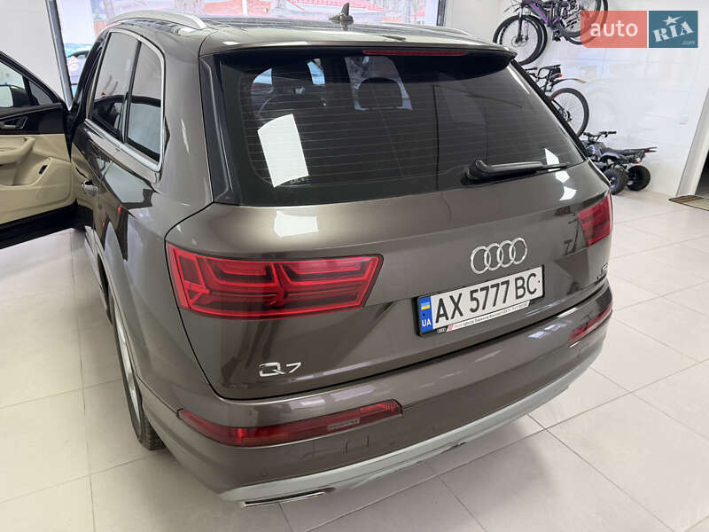 Внедорожник / Кроссовер Audi Q7 2015 в Харькове фото 7 Внедорожник / Кроссовер Audi Q7 2015 в Харькове