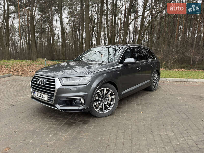 Audi Q7 2016
