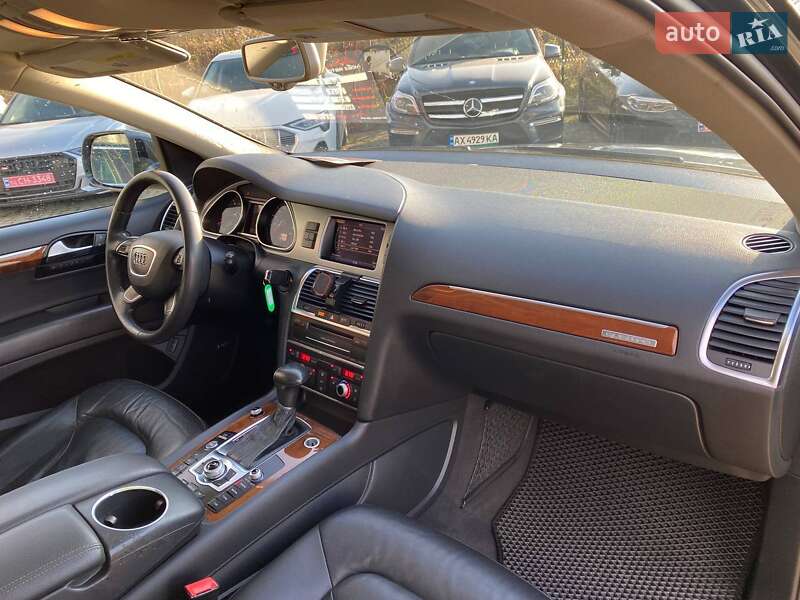 Внедорожник / Кроссовер Audi Q7 2013 в Львове фото 9 Внедорожник / Кроссовер Audi Q7 2013 в Львове
