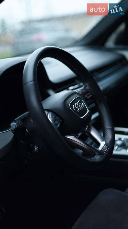 Внедорожник / Кроссовер Audi Q7 2018 в Киеве фото 11 Внедорожник / Кроссовер Audi Q7 2018 в Киеве