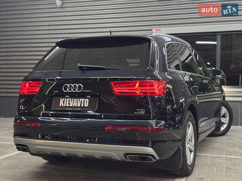 Внедорожник / Кроссовер Audi Q7 2015 в Киеве фото 10 Внедорожник / Кроссовер Audi Q7 2015 в Киеве