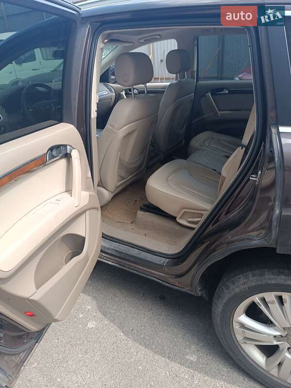 Внедорожник / Кроссовер Audi Q7 2011 в Киеве