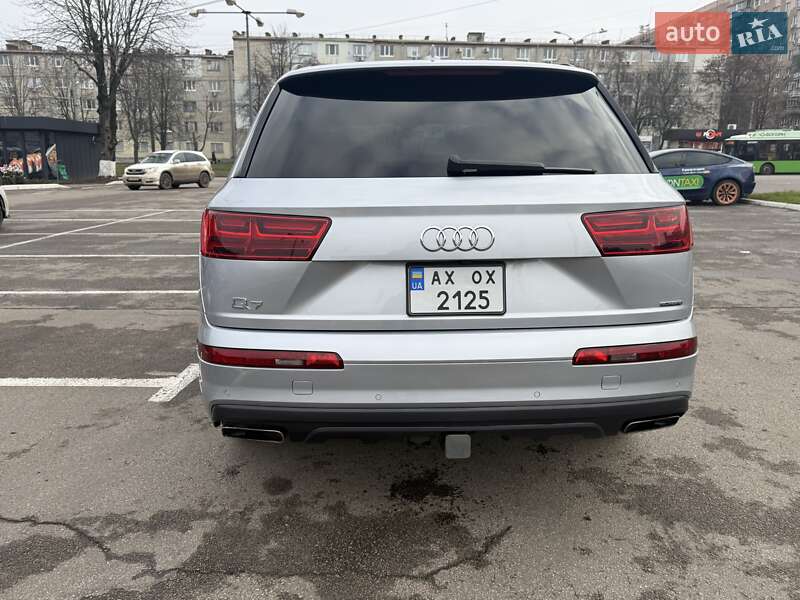 Внедорожник / Кроссовер Audi Q7 2019 в Харькове