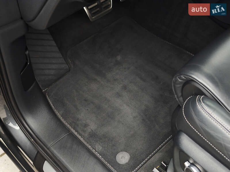 Внедорожник / Кроссовер Audi Q7 2015 в Дубно