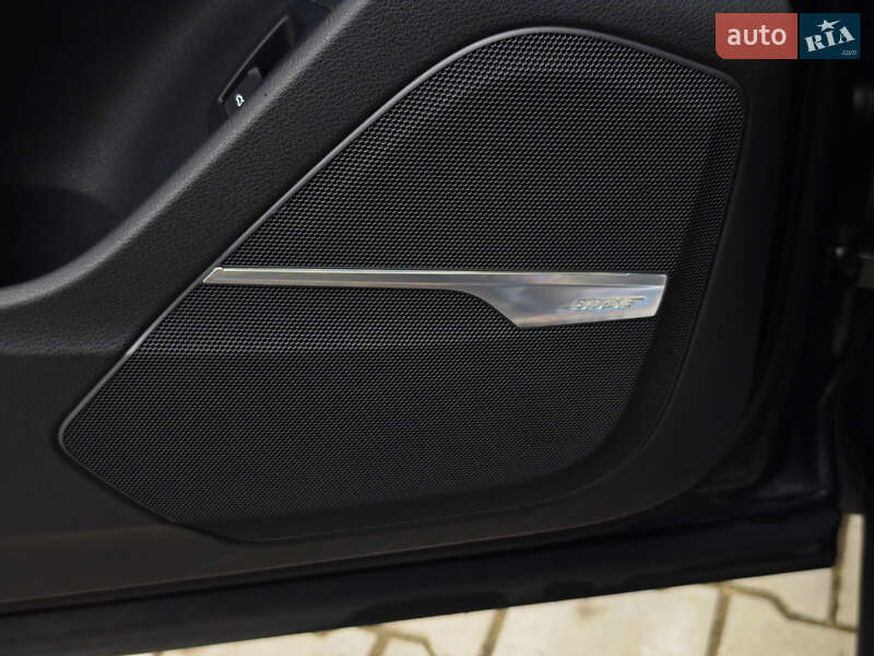 Внедорожник / Кроссовер Audi Q7 2015 в Дубно