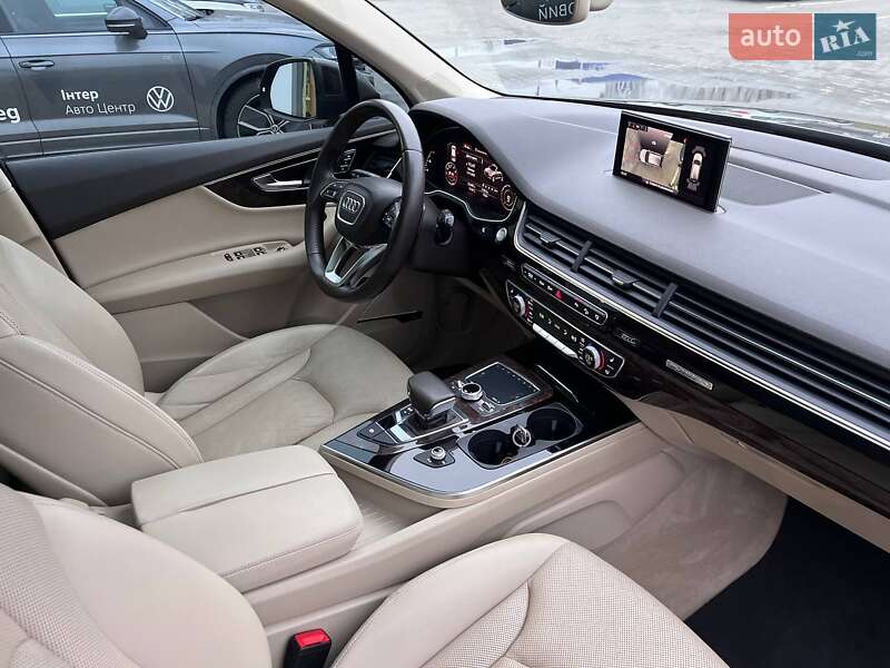 Внедорожник / Кроссовер Audi Q7 2016 в Житомире