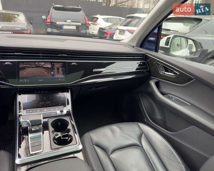 Внедорожник / Кроссовер Audi Q7 2020 в Киеве фото 25 Внедорожник / Кроссовер Audi Q7 2020 в Киеве