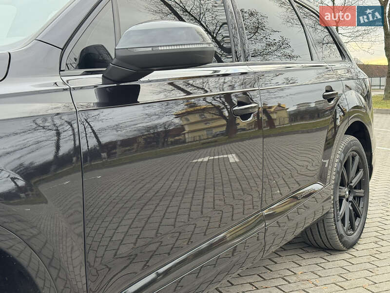Внедорожник / Кроссовер Audi Q7 2018 в Коломые
