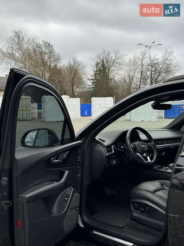 Внедорожник / Кроссовер Audi Q7 2018 в Коломые