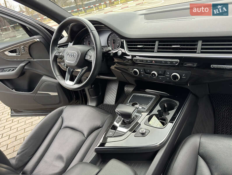 Внедорожник / Кроссовер Audi Q7 2018 в Коломые