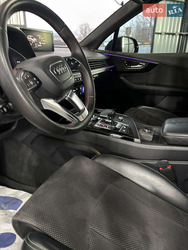 Внедорожник / Кроссовер Audi Q7 2015 в Казатине фото 58 Внедорожник / Кроссовер Audi Q7 2015 в Казатине