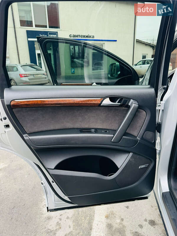 Внедорожник / Кроссовер Audi Q7 2006 в Житомире фото 24 Внедорожник / Кроссовер Audi Q7 2006 в Житомире