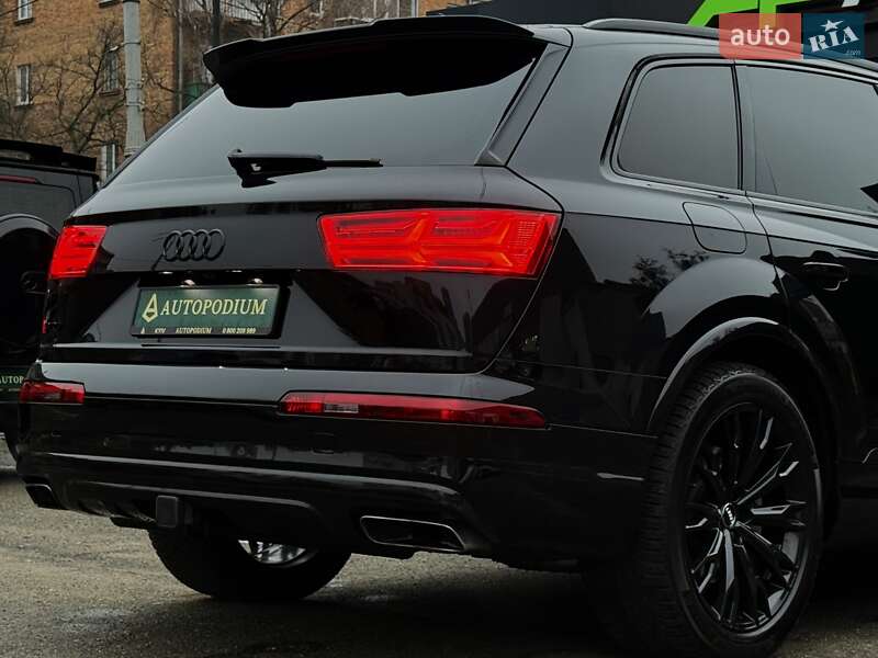 Позашляховик / Кросовер Audi Q7 2018 в Києві фото 23 Позашляховик / Кросовер Audi Q7 2018 в Києві