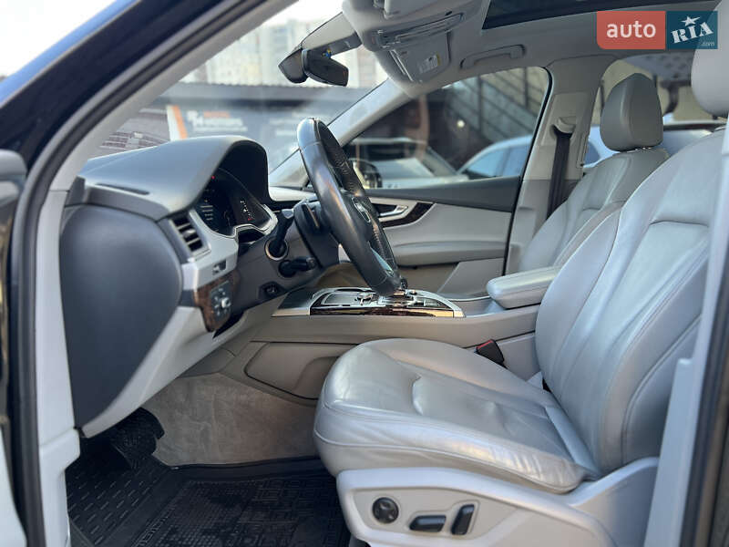 Внедорожник / Кроссовер Audi Q7 2017 в Киеве фото 23 Внедорожник / Кроссовер Audi Q7 2017 в Киеве