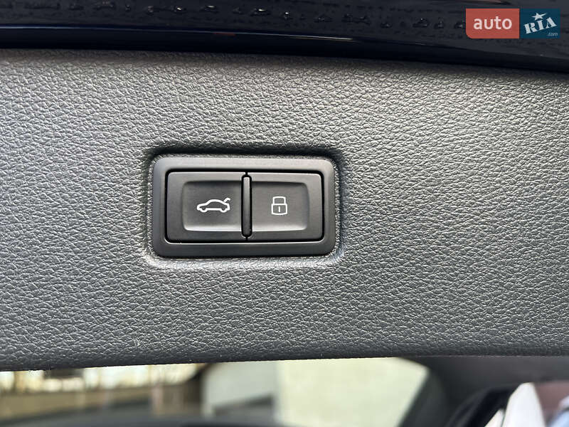 Внедорожник / Кроссовер Audi Q7 2017 в Киеве фото 29 Внедорожник / Кроссовер Audi Q7 2017 в Киеве