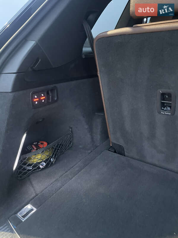 Внедорожник / Кроссовер Audi Q7 2017 в Калуше