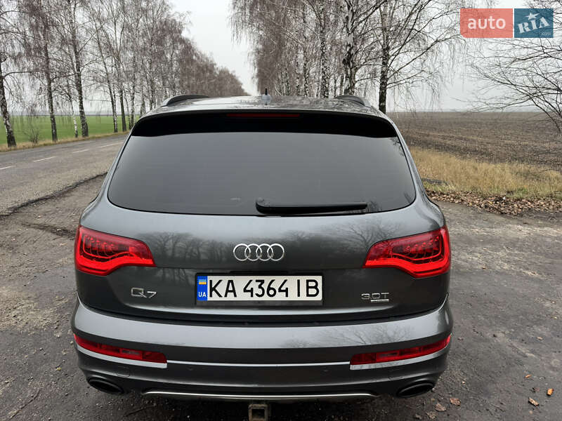 Внедорожник / Кроссовер Audi Q7 2015 в Броварах