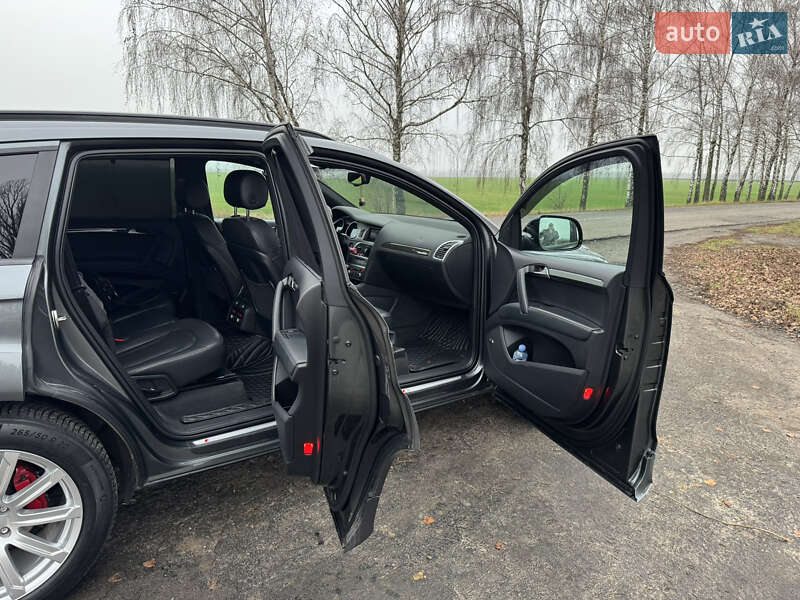 Внедорожник / Кроссовер Audi Q7 2015 в Броварах