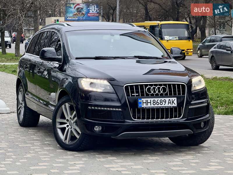 Внедорожник / Кроссовер Audi Q7 2007 в Одессе