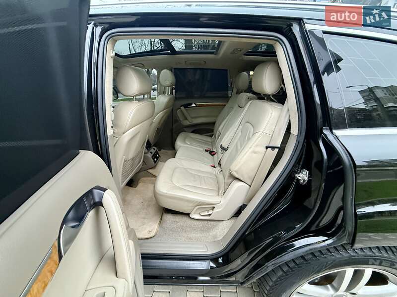 Внедорожник / Кроссовер Audi Q7 2007 в Одессе