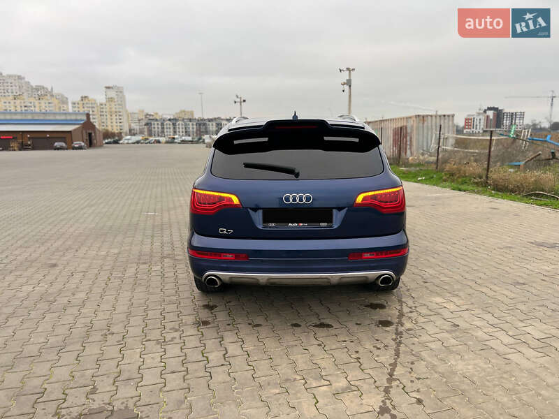 Внедорожник / Кроссовер Audi Q7 2008 в Одессе