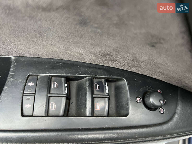 Внедорожник / Кроссовер Audi Q7 2008 в Одессе