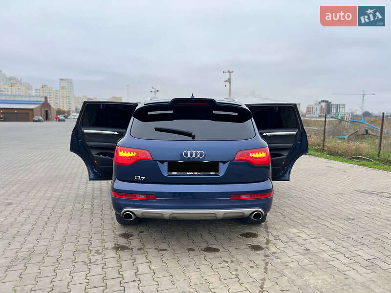 Внедорожник / Кроссовер Audi Q7 2008 в Одессе