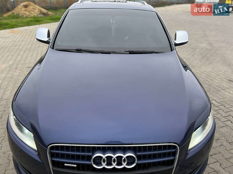 Внедорожник / Кроссовер Audi Q7 2008 в Одессе