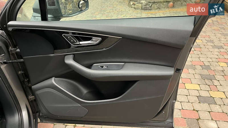 Внедорожник / Кроссовер Audi Q7 2017 в Хмельницком фото 30 Внедорожник / Кроссовер Audi Q7 2017 в Хмельницком