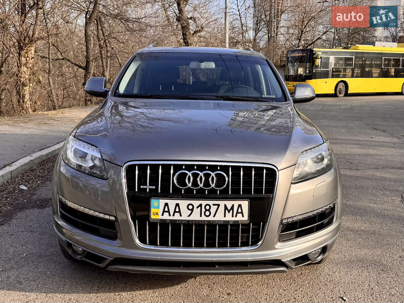 Позашляховик / Кросовер Audi Q7 2012 в Києві фото 3 Позашляховик / Кросовер Audi Q7 2012 в Києві