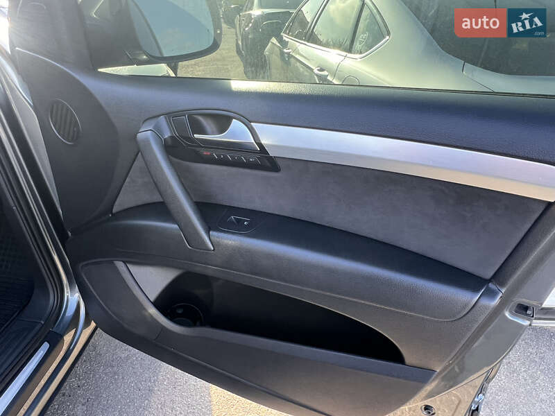 Внедорожник / Кроссовер Audi Q7 2006 в Полтаве фото 9 Внедорожник / Кроссовер Audi Q7 2006 в Полтаве