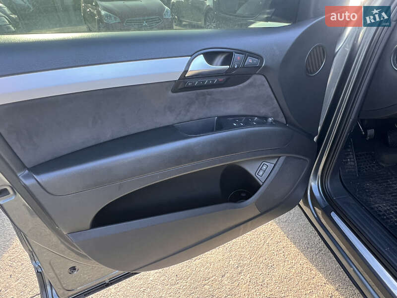 Внедорожник / Кроссовер Audi Q7 2006 в Полтаве фото 12 Внедорожник / Кроссовер Audi Q7 2006 в Полтаве