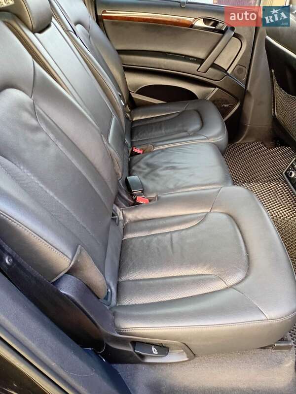 Позашляховик / Кросовер Audi Q7 2012 в Стрию фото 33 Позашляховик / Кросовер Audi Q7 2012 в Стрию