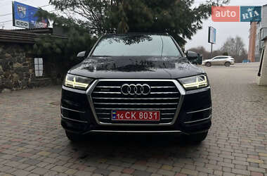 Внедорожник / Кроссовер Audi Q7 2017 в Хмельницком