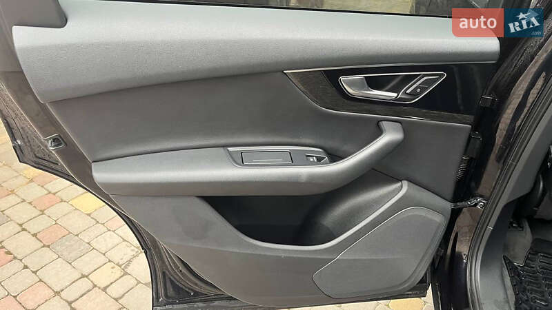 Внедорожник / Кроссовер Audi Q7 2017 в Хмельницком фото 14 Внедорожник / Кроссовер Audi Q7 2017 в Хмельницком