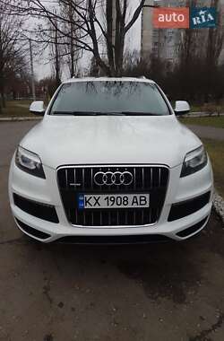 Позашляховик / Кросовер Audi Q7 2015 в Харкові